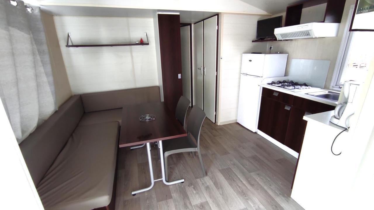 Mobil home 4-5 personnes PORT LA NOUVELLE Extérieur photo